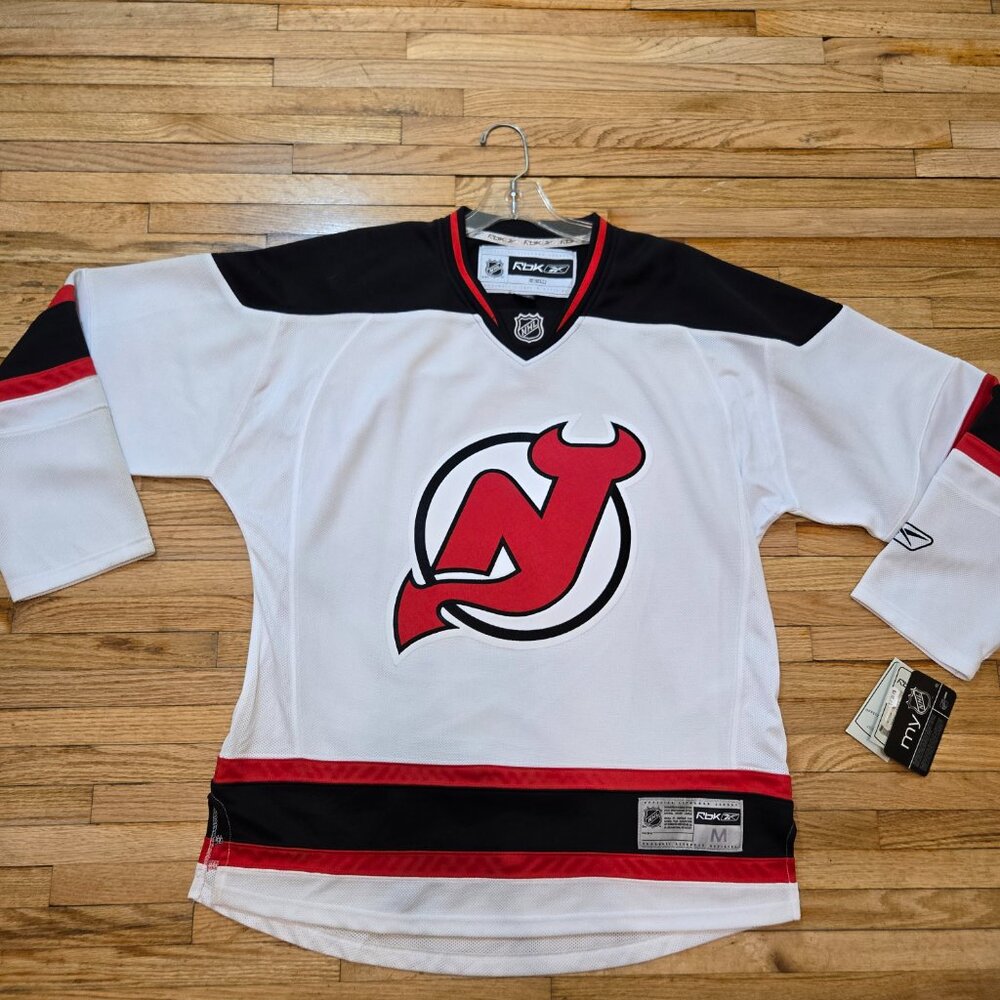 NWT Vintage Reebok New Jersey Devils White Premier Hockey Jersey Size Medium